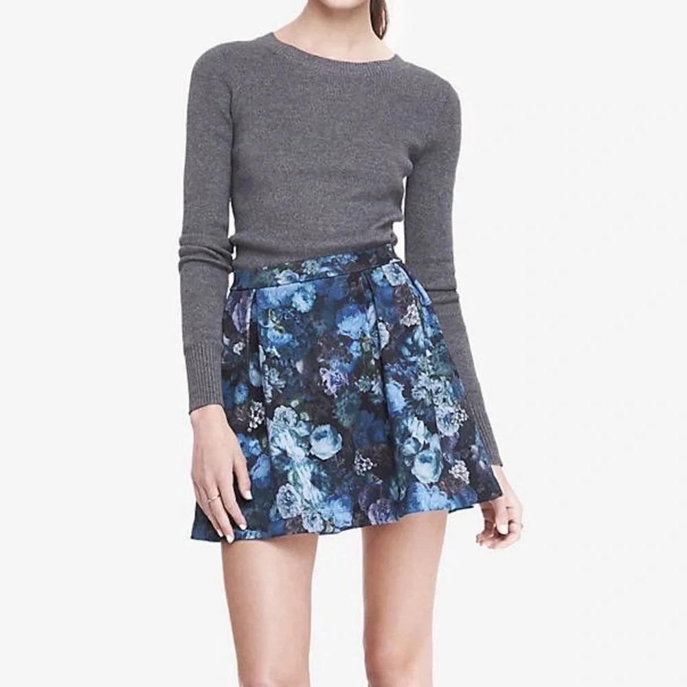 Express Floral Scuba Full Skirt Size Small EUC